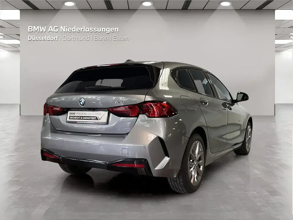 Gebraucht BMW 120 Shadowline 156 PS (114 kW) 2025 Grau Kleinwagen