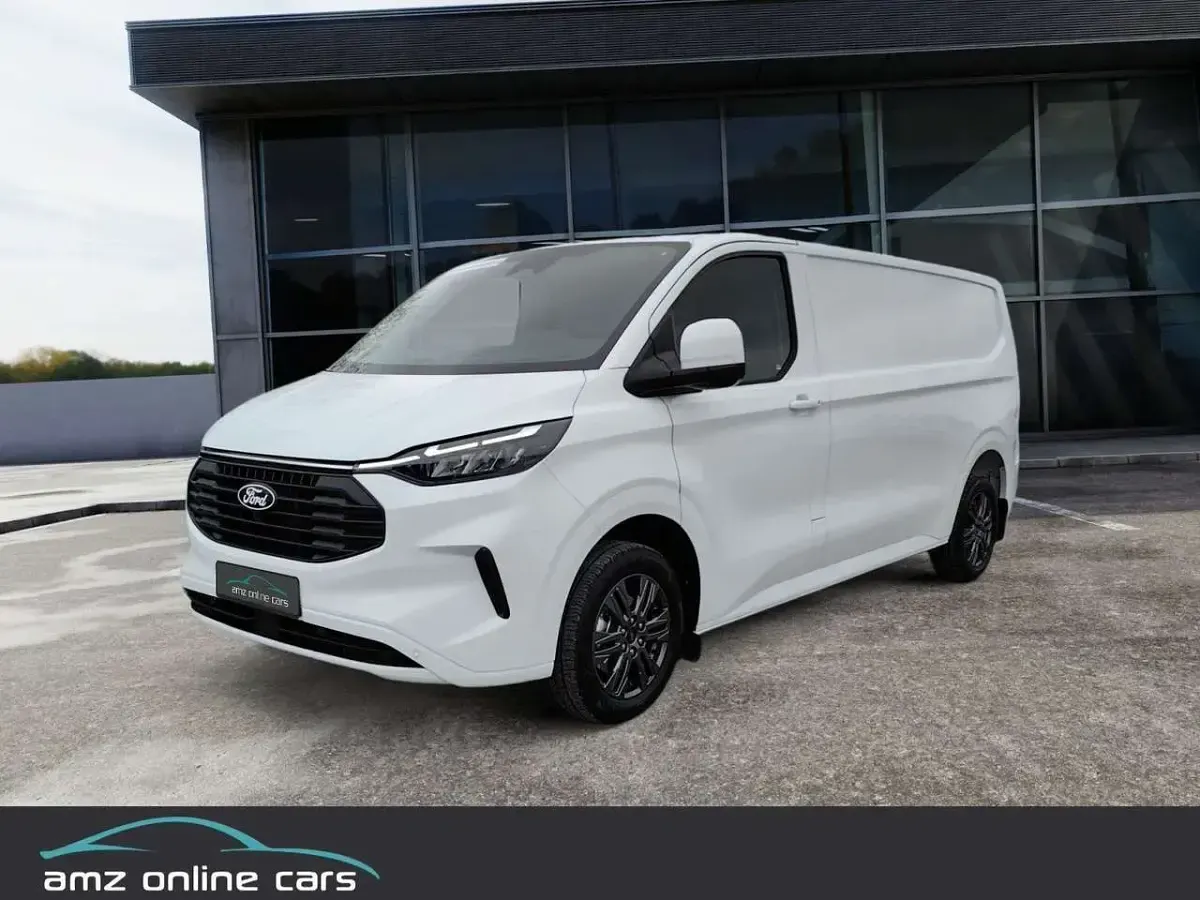 Uusi Ford Transit Custom Limited 170 HP (125 kW) 2026 Valkoinen Sedan