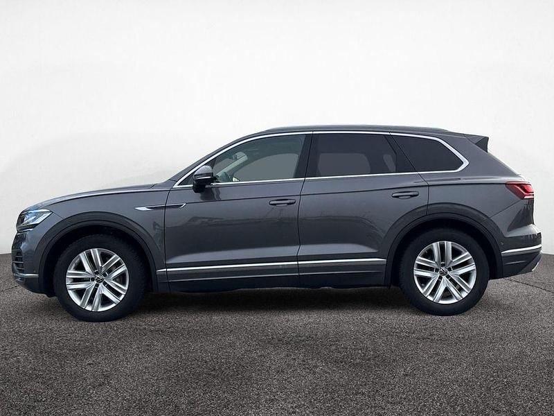 Gebraucht VW Touareg 231 PS (169 kW) 2022 Grau SUV
