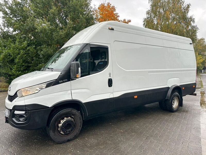 Weiß Gebraucht 2015 Iveco Daily Van / Kleinbus | 20.500 € - Bild 1/4