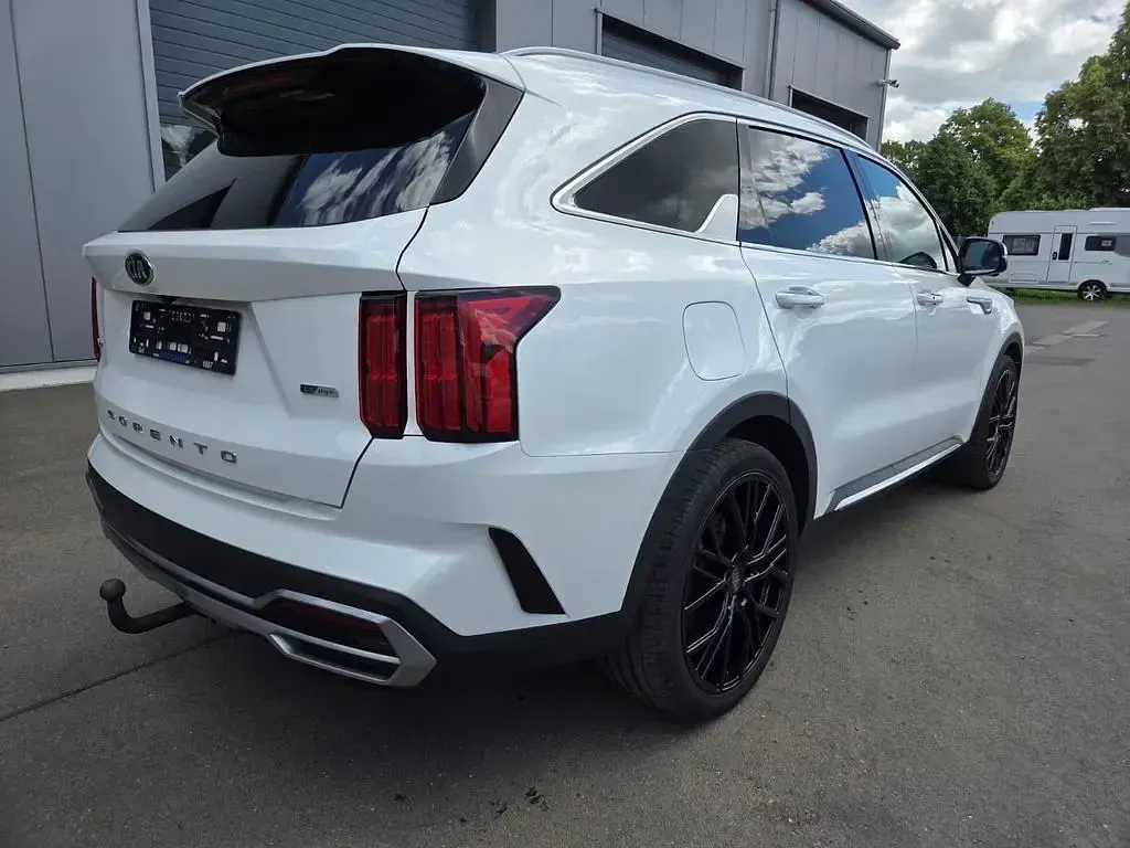 Gebraucht Kia Sorento 179 PS (131 kW) 2021 Snowweiss SUV