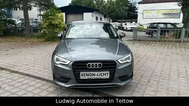 Gebraucht Audi A3 Ambition 116 PS (85 kW) 2014 Grau Limousine