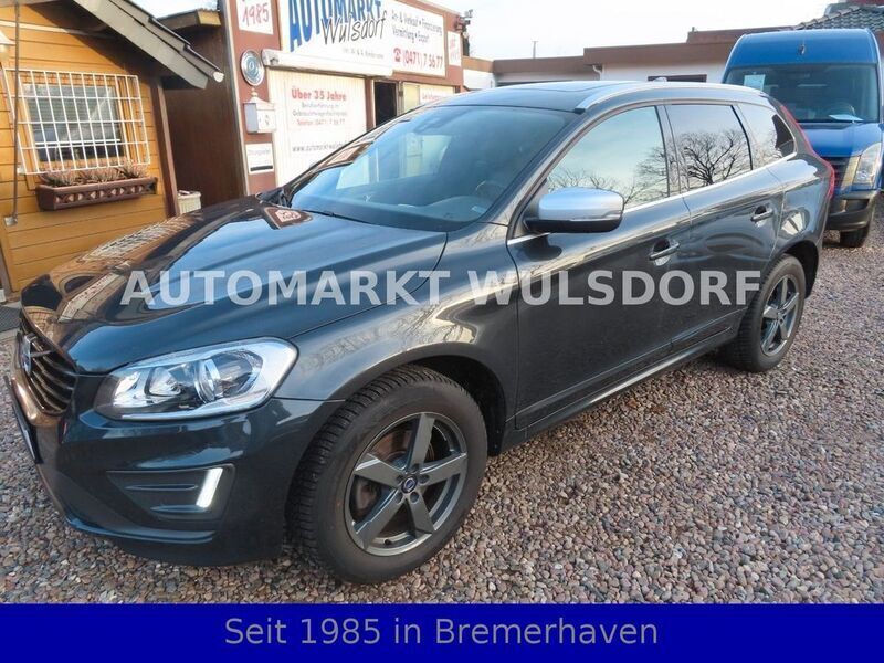 Grau Gebraucht 2017 Volvo XC60 R-Design Momentum SUV | 19.950 € (Fairer Preis) - Bild 1/4