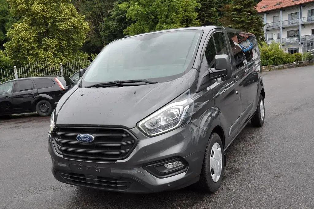 Gebraucht Ford Transit Custom Trend 131 PS (96 kW) 2019 Grau Kombi