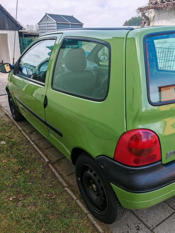 Gebraucht Renault Twingo 58 PS (42 kW) 2003 Grün Kleinwagen