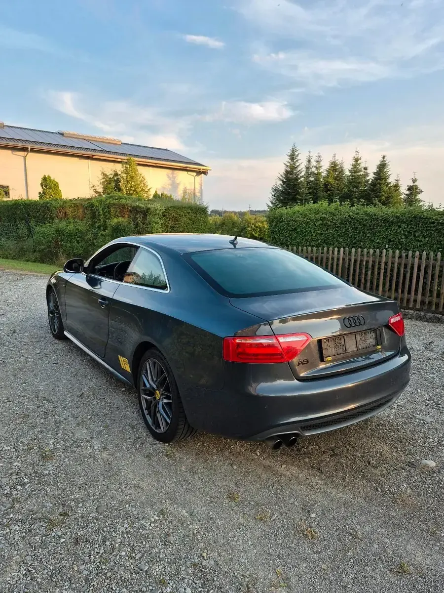 Gebraucht Audi A5 S-Line 210 PS (154 kW) 2009 Grau Coupé