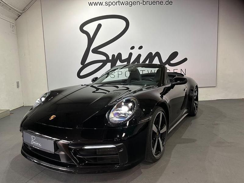 Tiefschwarz Gebraucht 2019 Porsche 911 Cabrio | 119.900 € (Fairer Preis) - Bild 1/4