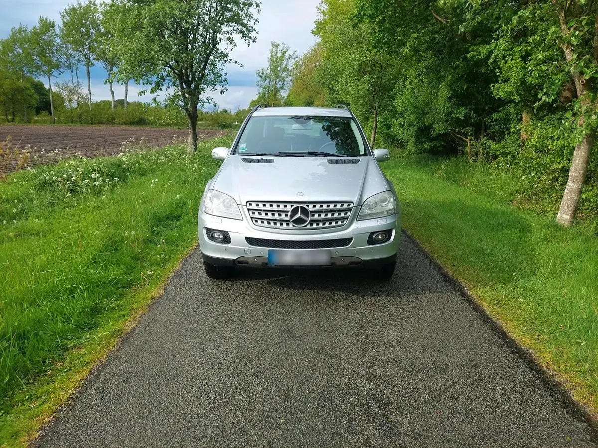 Gebraucht Mercedes ML320 224 PS (164 kW) 2008 SUV