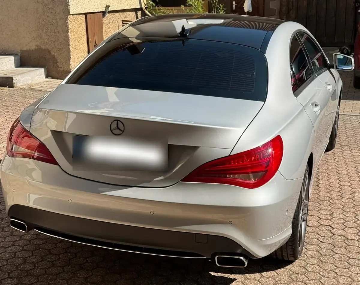 Gebraucht Mercedes CLA250 Urban 211 PS (155 kW) 2015 Silber Coupé