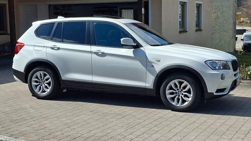 Gebraucht BMW X3 184 PS (135 kW) 2012 Weiß SUV