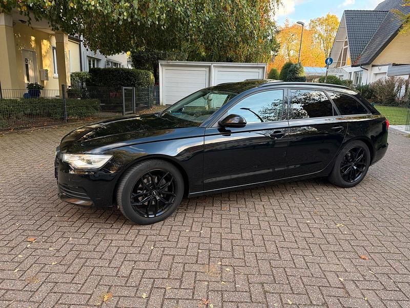 Schwarz Gebraucht 2013 Audi A6 Kombi | 8.900 € (Superpreis) - Bild 1/4