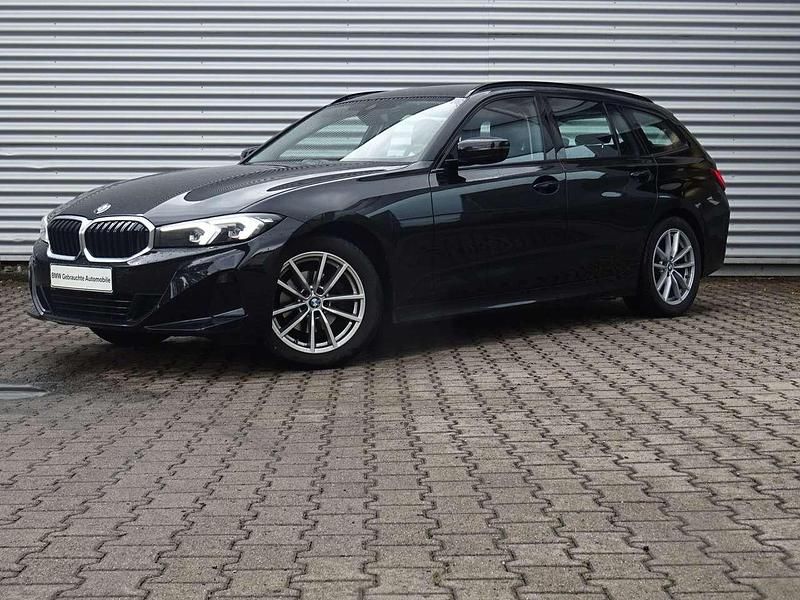 Gebraucht BMW 318 156 PS (114 kW) 2023 Schwarz uni Kombi
