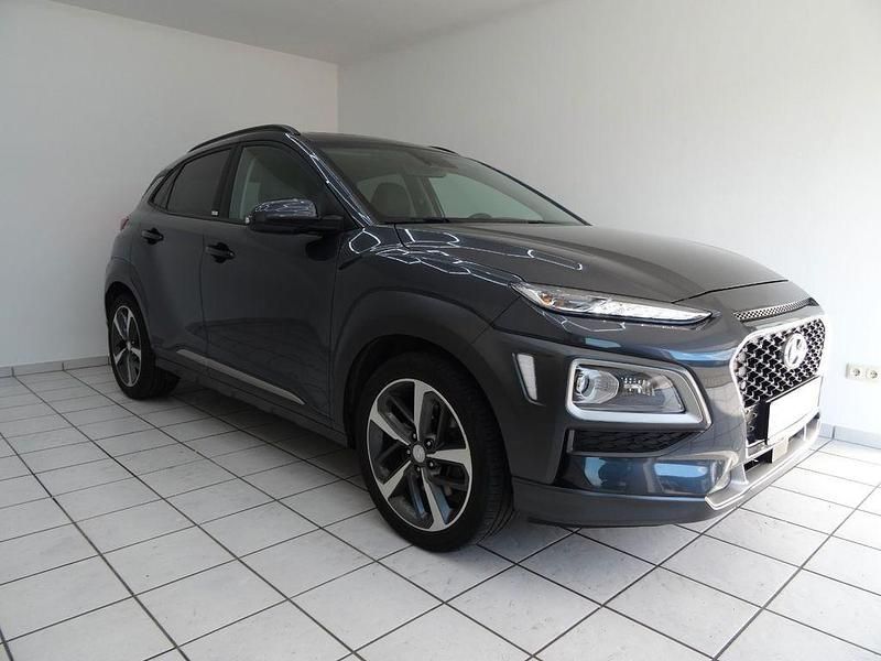Grau Gebraucht 2020 Hyundai Kona Premium SUV | 19.990 € (Fairer Preis) - Bild 1/4