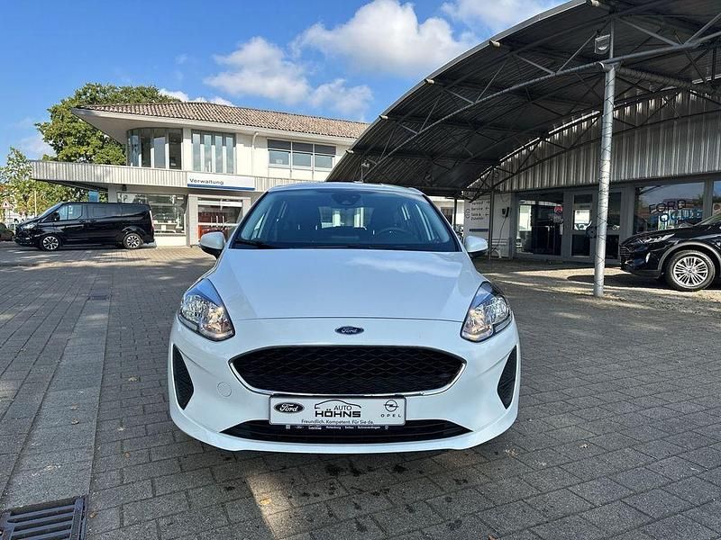 Gebraucht Ford Fiesta Cool & Connect 95 PS (69 kW) 2020 Weiß Kleinwagen