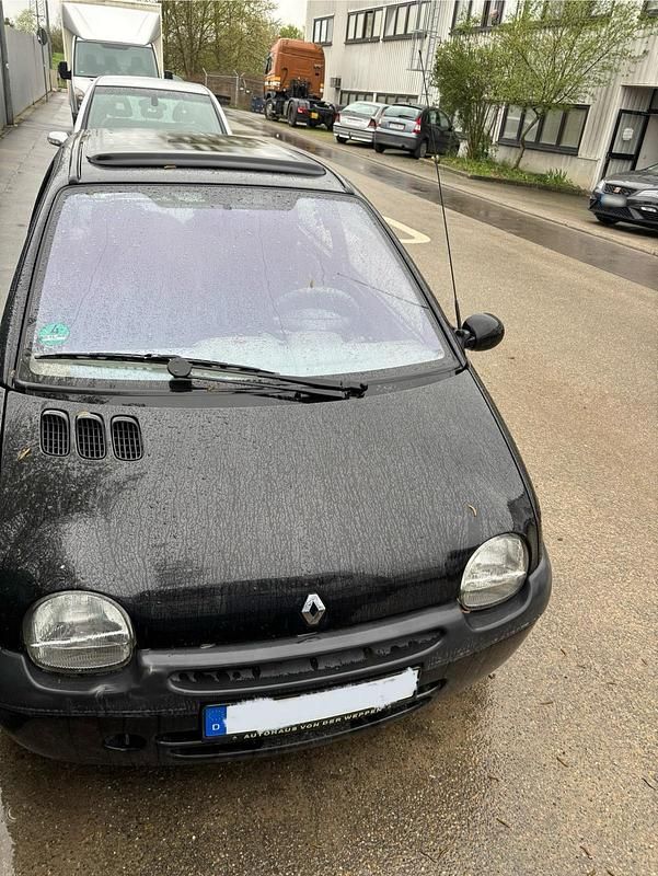 Second-hand Renault Twingo 60 CP (44 kW) 1999 Negru Hatchback