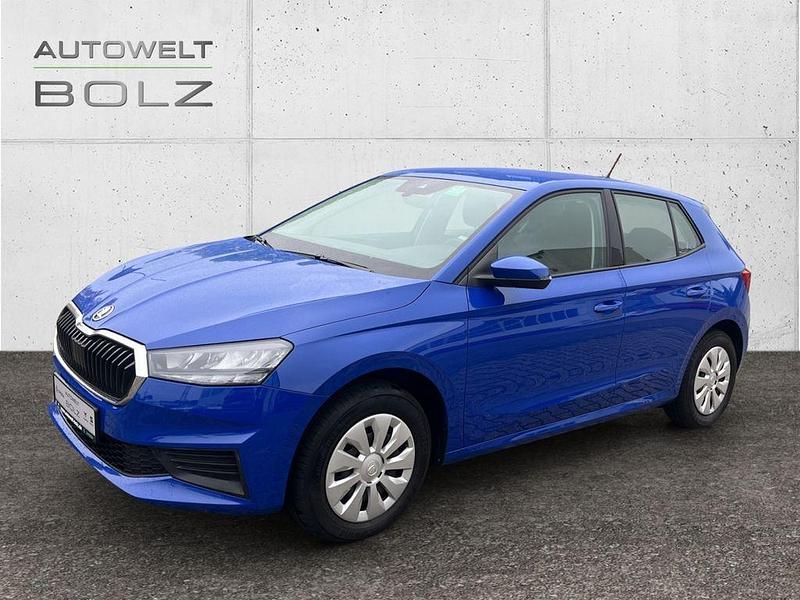 Blau Gebraucht 2022 Skoda Fabia Active Kleinwagen | 13.890 € (Superpreis) - Bild 1/4