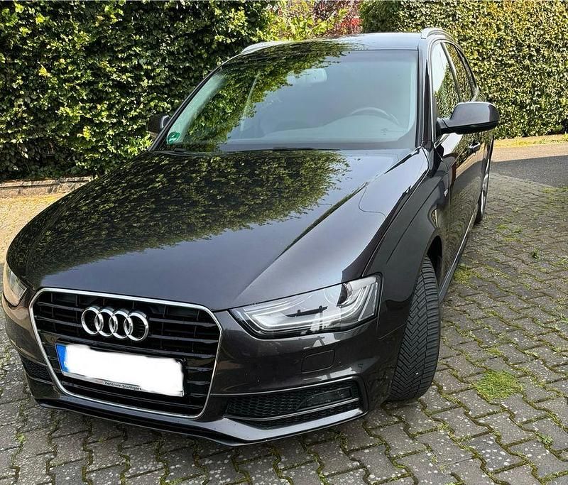 Gebraucht Audi A4 Sport 150 PS (110 kW) 2014 Schwarz Kombi