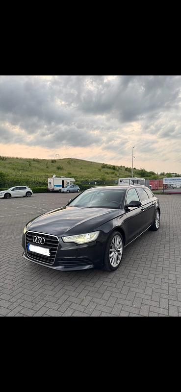 Gebraucht Audi A6 245 PS (180 kW) 2011 Grau Kombi