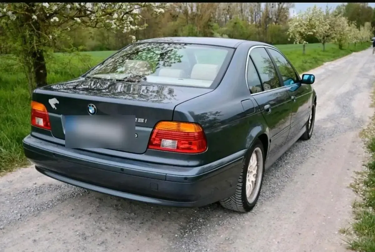 Gebraucht BMW 525 192 PS (141 kW) 2001 Limousine