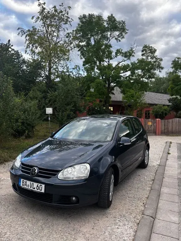 Gebraucht VW Golf IV Trendline 102 PS (75 kW) 2005 Blau Limousine