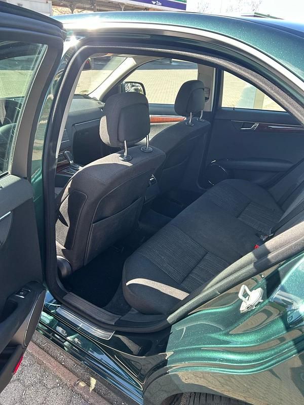 Gebraucht Mercedes C220 170 PS (125 kW) 2008 Grün Coupé