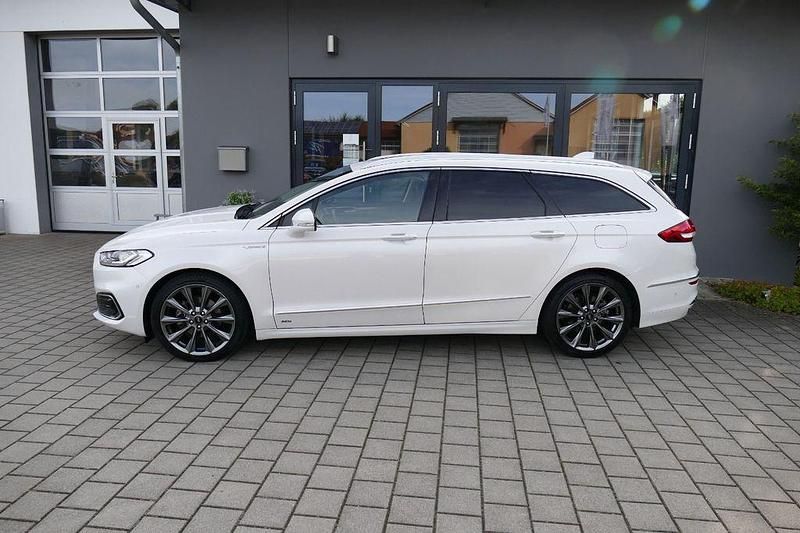 Gebraucht Ford Mondeo Vignale 190 PS (139 kW) 2020 Weiß Limousine