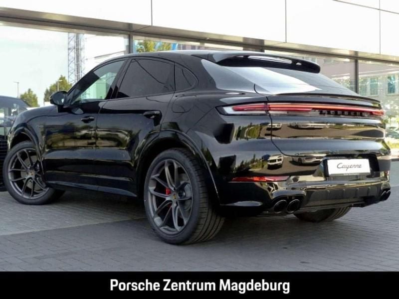 Gebraucht Porsche Cayenne S E-Hybrid Coupe 519 PS (381 kW) 2025 Schwarz Coupé