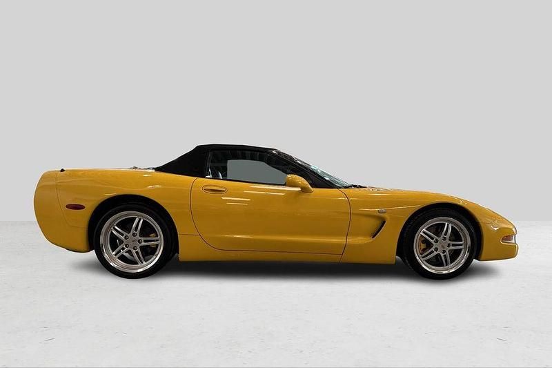 Usata Corvette C5 344 CV (253 kW) 2000 Giallo Cabrio