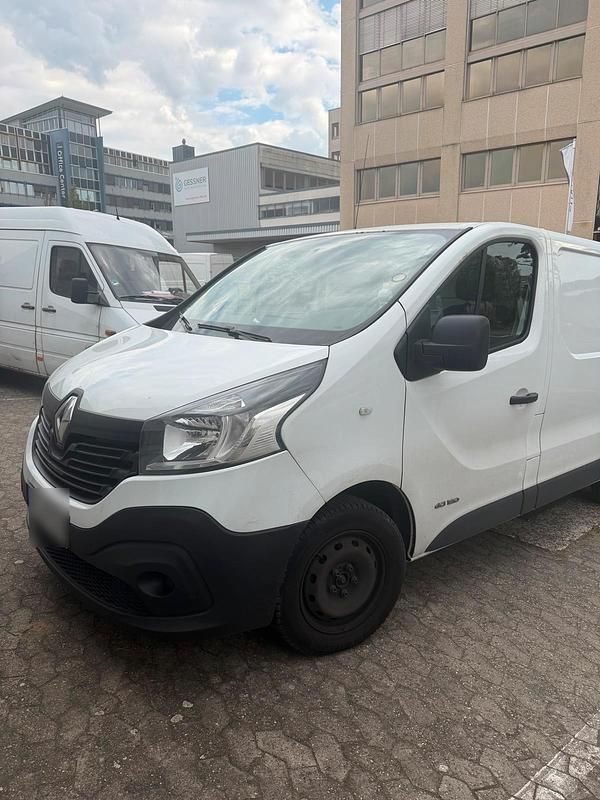 Usata Renault Trafic 121 CV (88 kW) 2017 Bianco Monovolume
