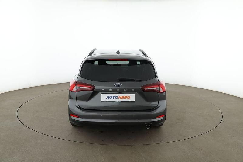 Gebraucht Ford Focus Cool & Connect 2022 Grau Kombi
