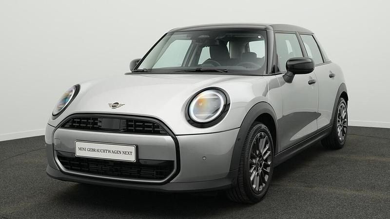 Second-hand Mini Cooper 156 CP (114 kW) 2024 Argintiu Hatchback