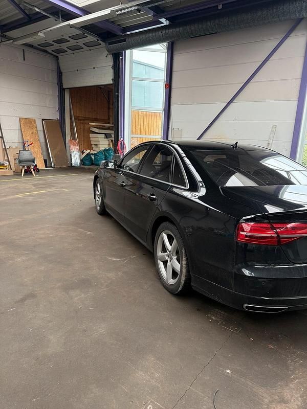 Gebraucht Audi A8 300 PS (220 kW) 2016 Schwarz Limousine