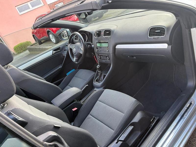 Gebraucht VW Golf Cabriolet 105 PS (77 kW) 2012 Grau Cabrio