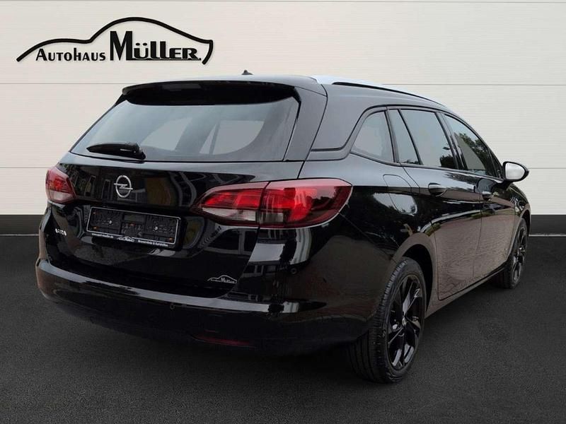 Gebraucht Opel Astra Design & Tech 110 PS (80 kW) 2022 Onyx schwarz Kombi