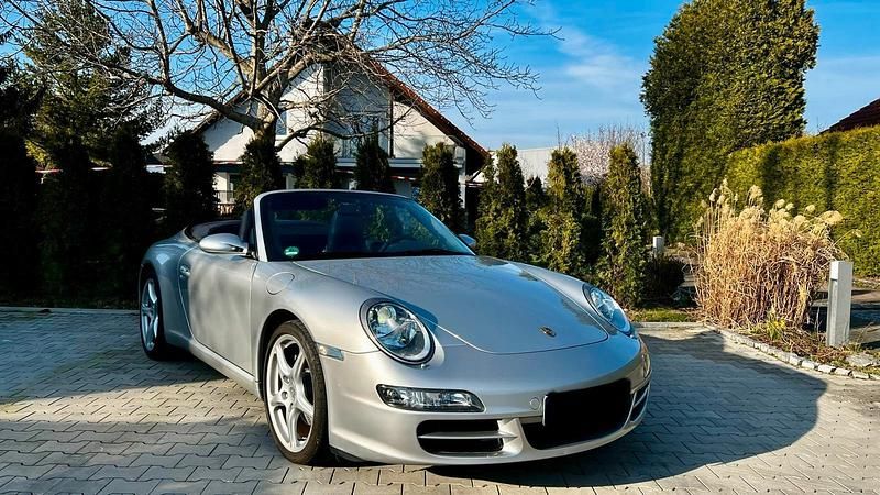 Silber Gebraucht 2008 Porsche 911 Carrera Cabriolet Cabrio | 48.000 € (Fairer Preis) - Bild 1/4