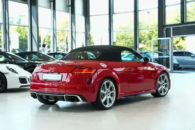 Gebraucht Audi TT RS Comfort 400 PS (294 kW) 2022 Tangorot metallic Cabrio