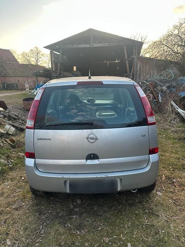Gebraucht Opel Meriva 100 PS (73 kW) 2004 Silber Van / Kleinbus