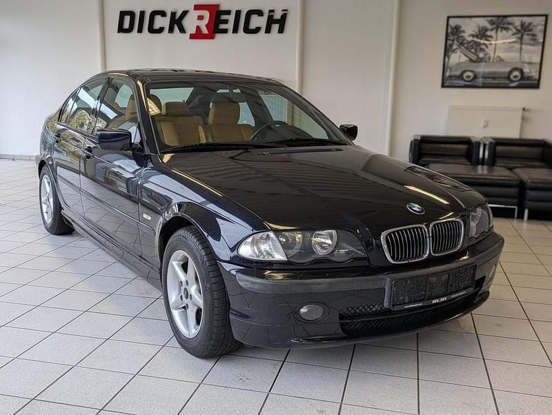Schwarz Gebraucht 2000 BMW 320 Sport Line Limousine | 2.950 € (Superpreis) - Bild 1/4