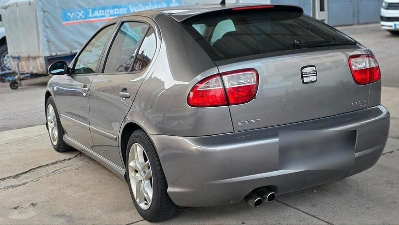 Gebraucht Seat Leon 150 PS (110 kW) 2005 Braun Kleinwagen