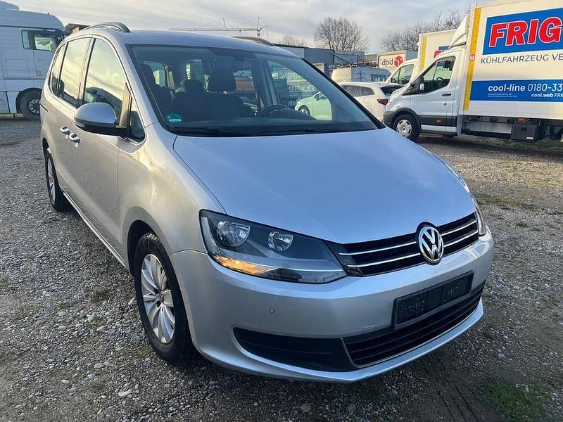 Gebraucht VW Sharan Comfortline 140 PS (102 kW) 2011 Silber Van / Kleinbus