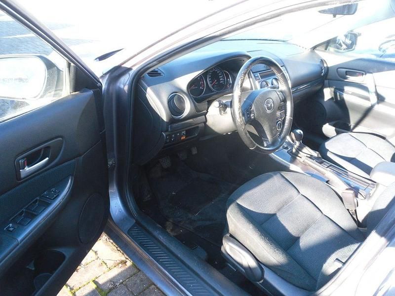 Gebraucht Mazda 6 Exclusive 147 PS (108 kW) 2006 Grau Kombi