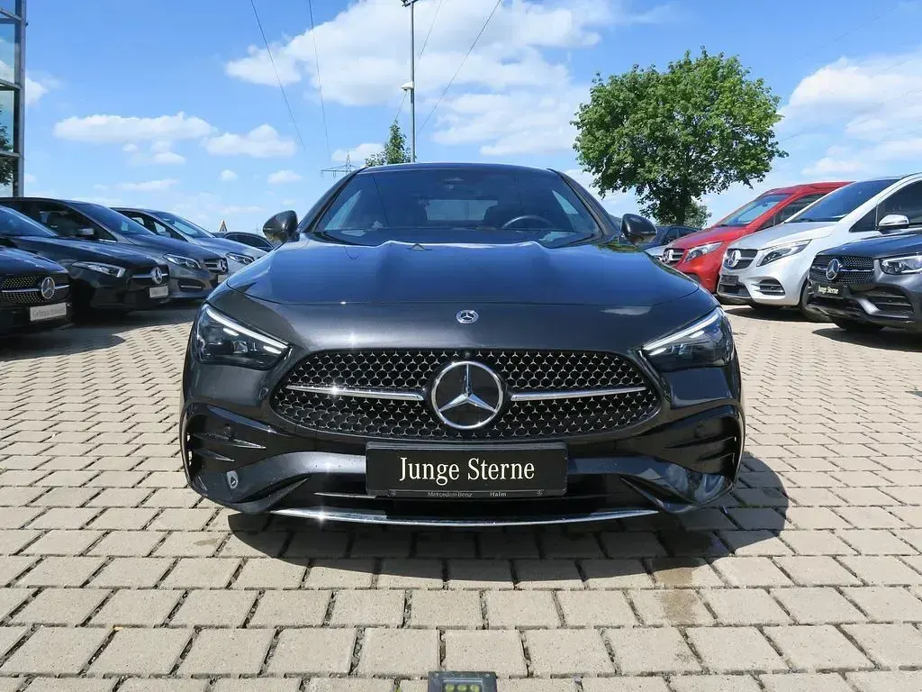 Gebraucht Mercedes CLE200 AMG Line Premium Plus 204 PS (150 kW) 2025 Grau