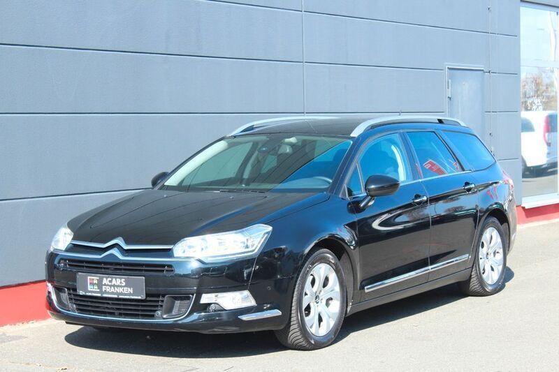 Schwarz Gebraucht 2014 Citroën C5 SELECTION Kombi | 8.499 € (Teuer) - Bild 1/4