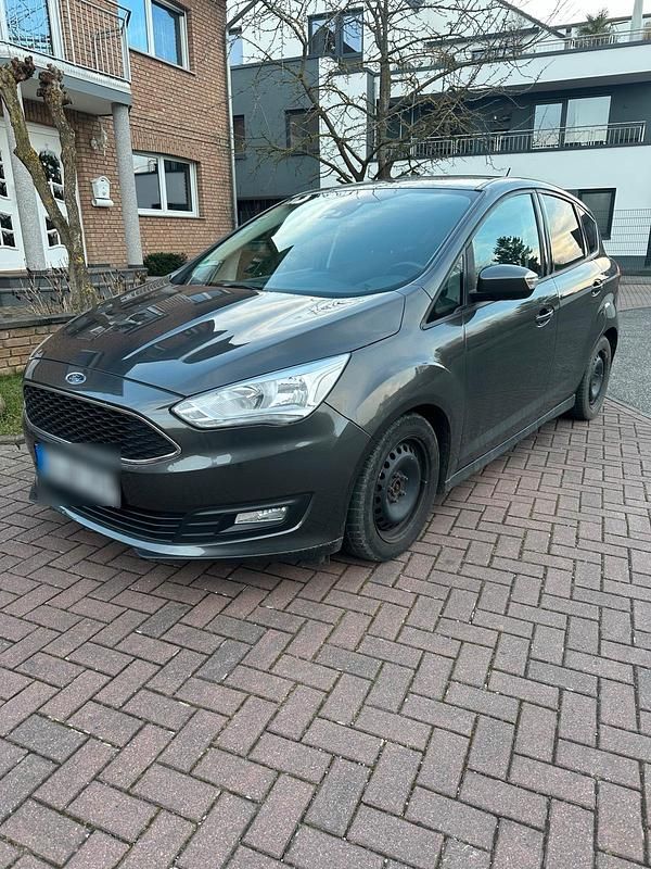 Grau Gebraucht 2017 Ford C-MAX Van / Kleinbus | 8.500 € (Guter Preis) - Bild 1/4