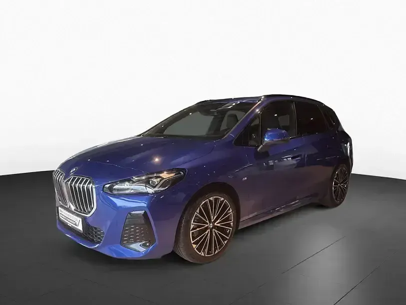 Używany BMW 220 Performance 156 KM (114 kW) 2025 Niebieski Minivan