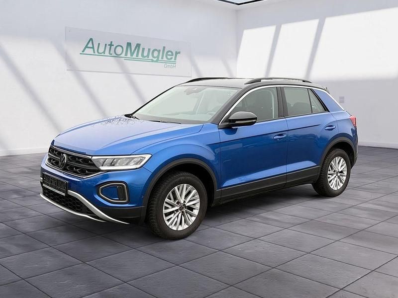 Blau Gebraucht 2022 VW T-Roc Life SUV | 21.800 € (Fairer Preis) - Bild 1/4