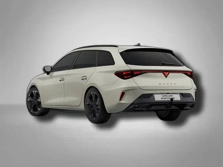 Gebraucht Cupra Leon 150 PS (110 kW) 2025 Taiga grey metallic Kombi