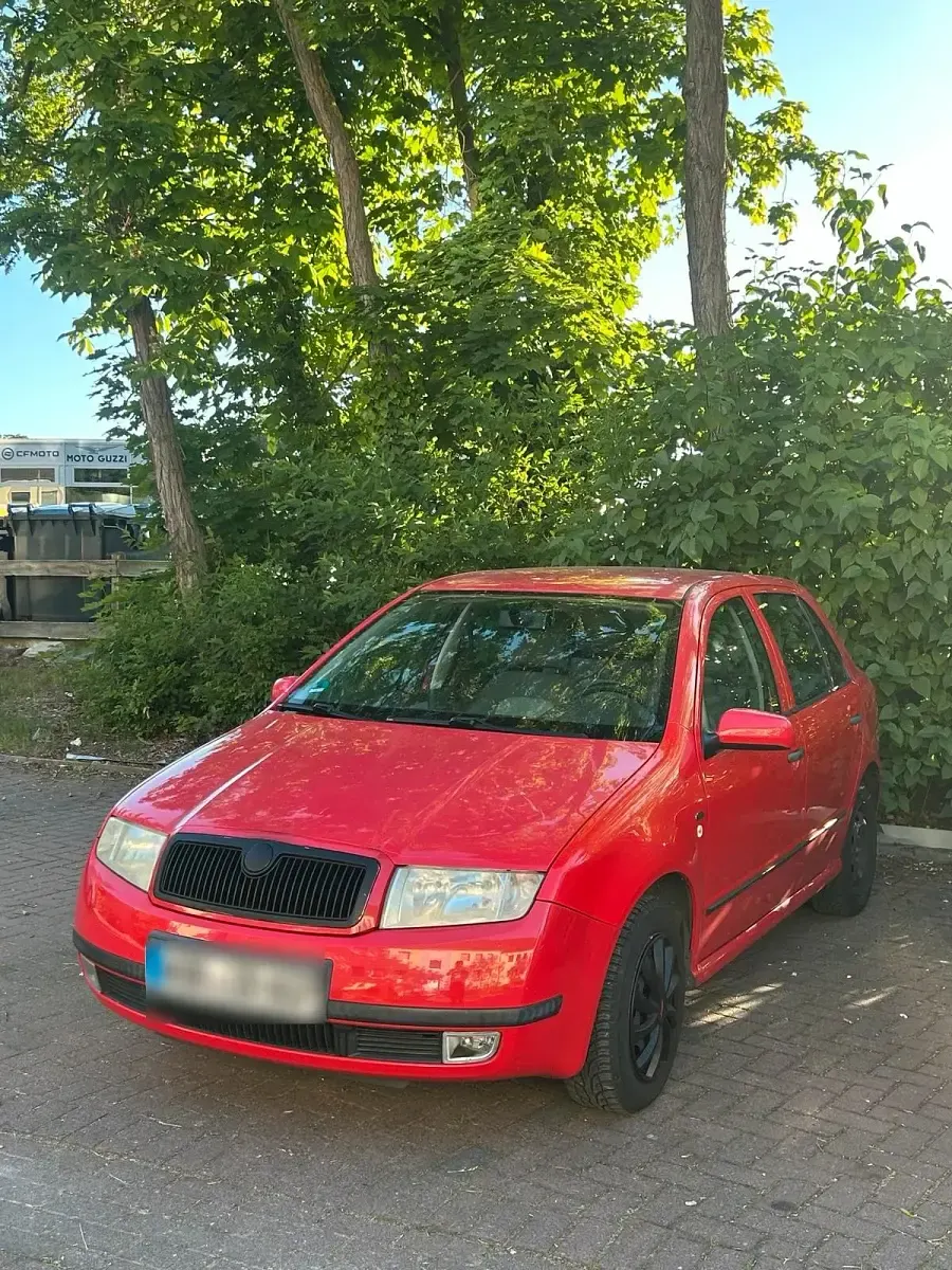 Gebraucht Skoda Fabia 75 PS (55 kW) 2000 Rot Kleinwagen