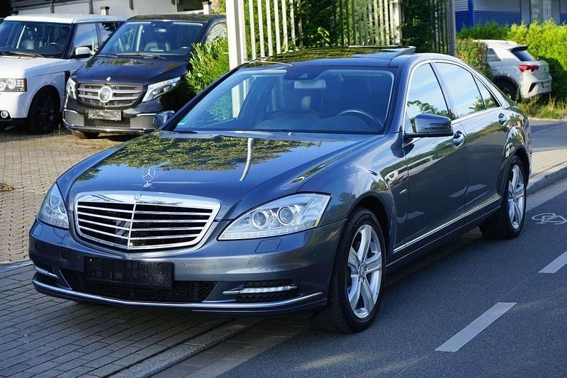 Gebraucht Mercedes S350 235 PS (172 kW) 2010 Flintgrau Limousine