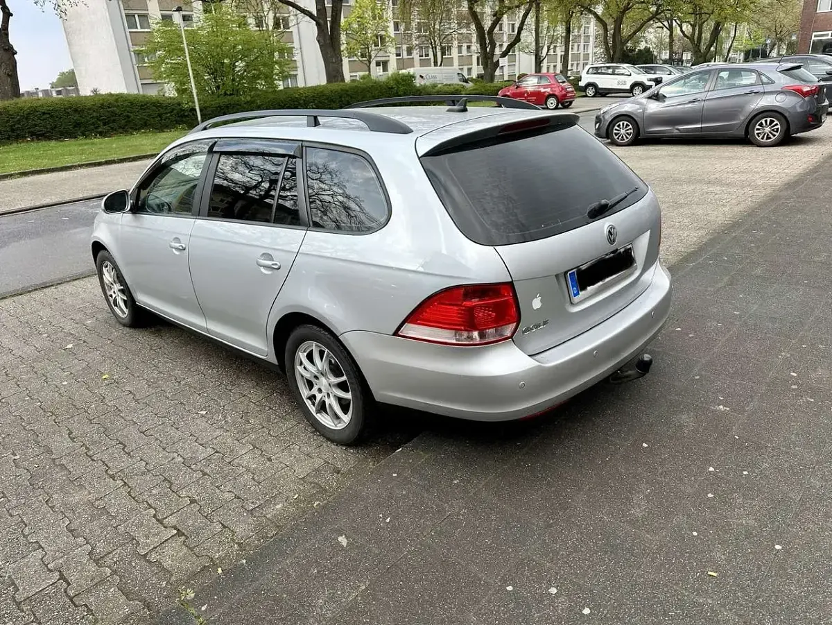 Gebraucht VW Golf V Edition 105 PS (77 kW) 2008 Silber Kombi